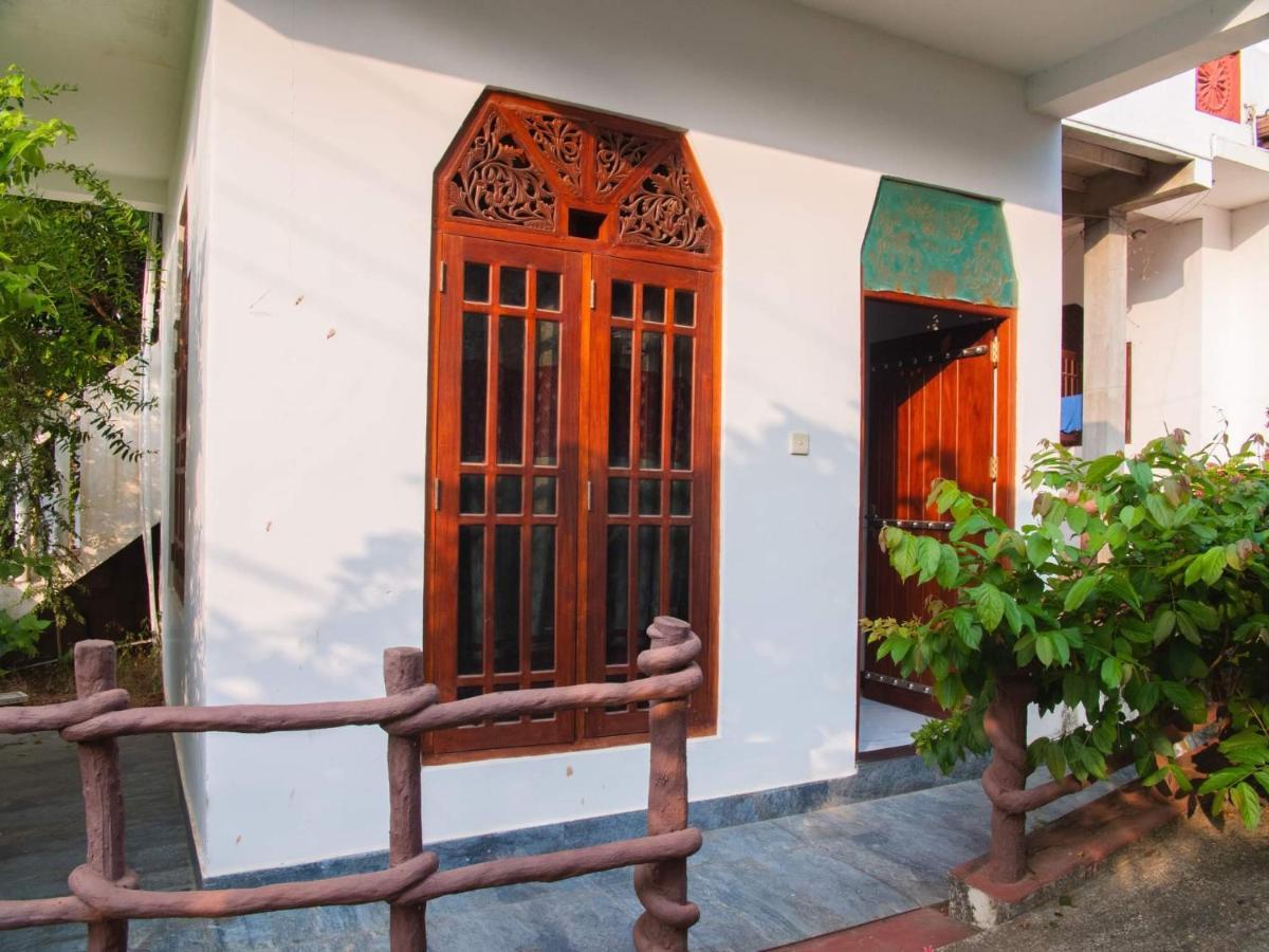 Surfing Guest House Matara Exterior photo