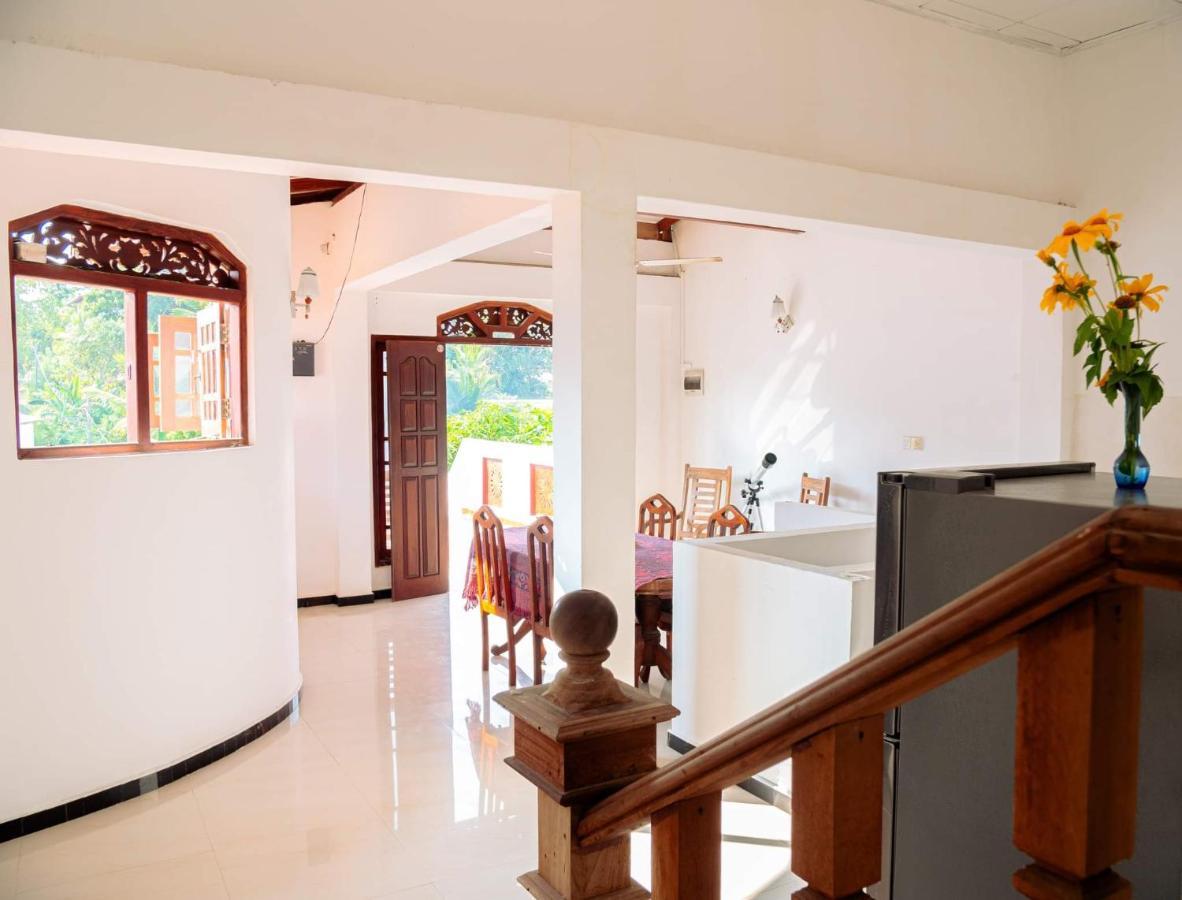 Surfing Guest House Matara Exterior photo